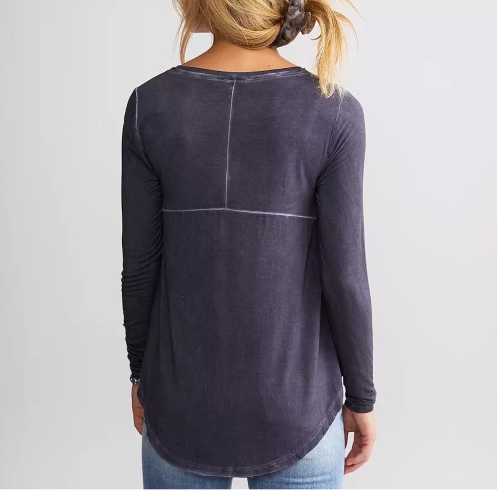 White Crow Lilly Washed Long Sleeve Top - Picture 6 of 7